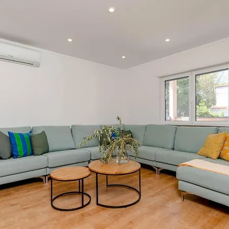 别墅 Caparica Dream *