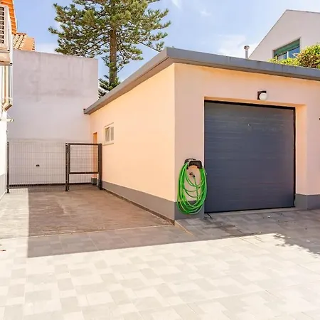 Villa Caparica Dream *